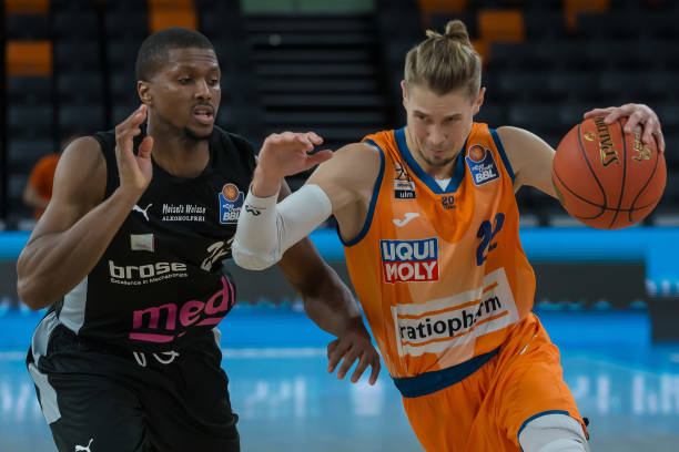 萨卡关键时 萨卡关键时